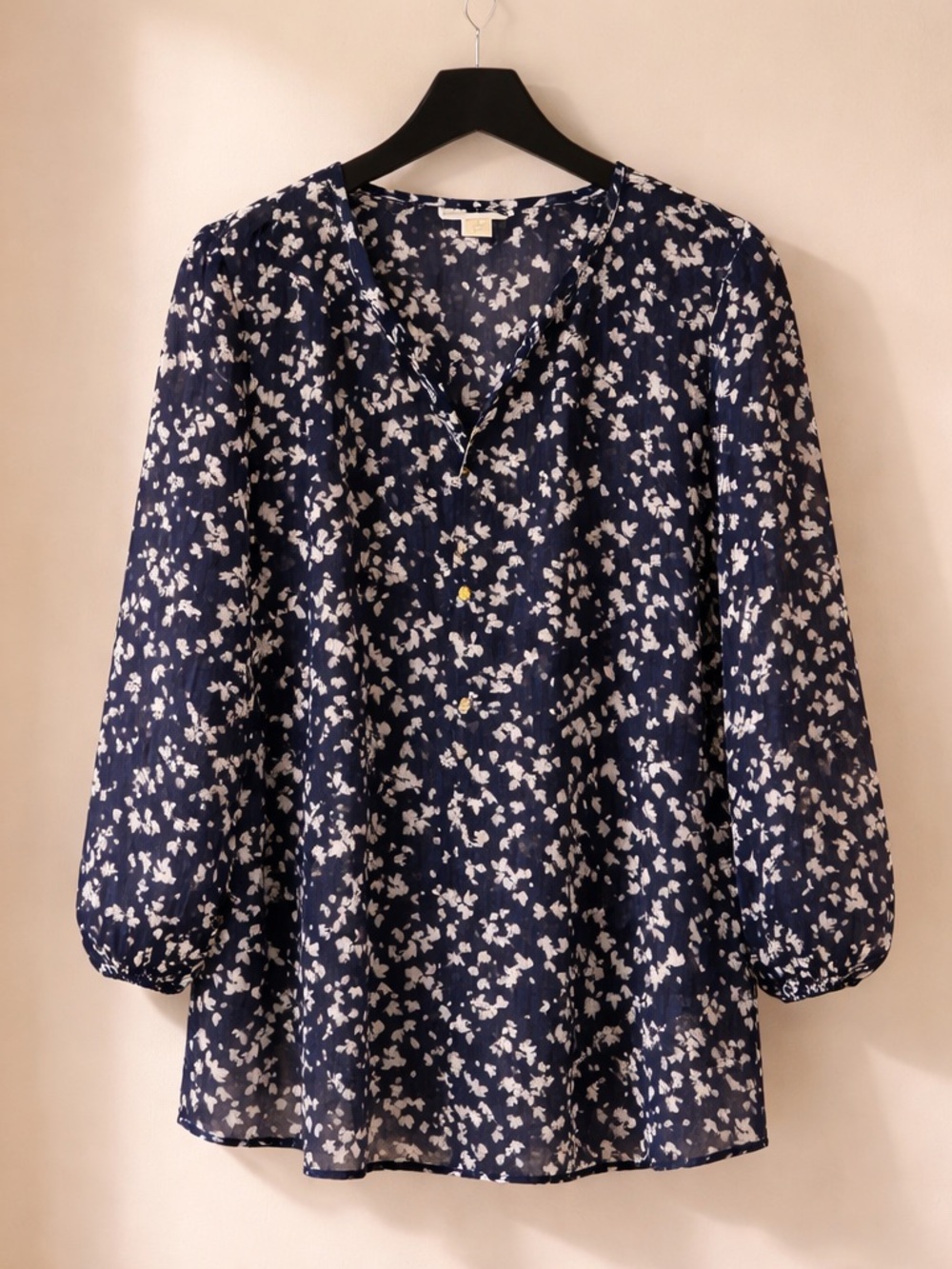 MICHAEL Michael Kors Navy and White Floral V-Neck Blouse